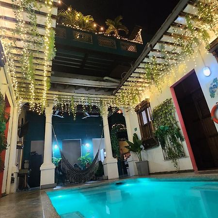 Baboon Hostel Santa Marta  Bagian luar foto
